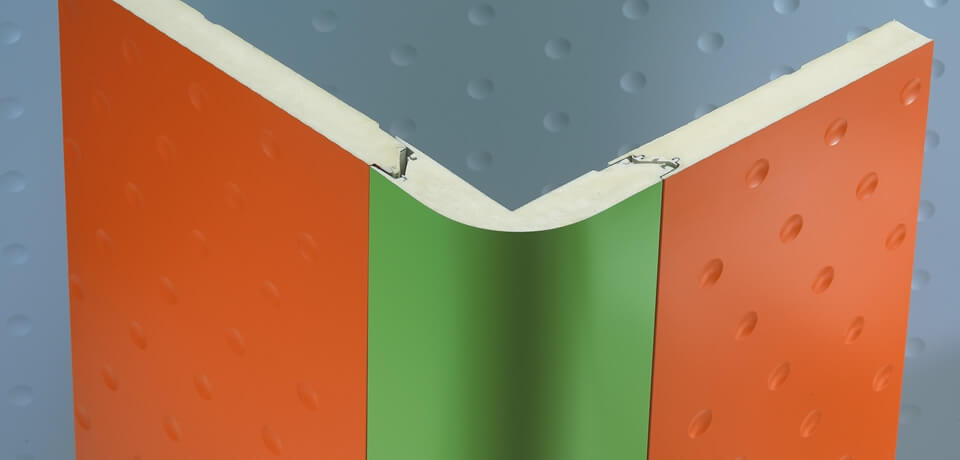 Angolo verticale schiumato curvo | Vertical angle curved foam - © Copyright Elcom System Spa - Tutti di diritti riservati / All rights reserved